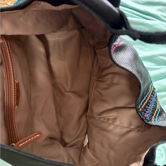 The Sak Brand boho Shoulder Bag with Hobo Shape - Picture 4 of 4